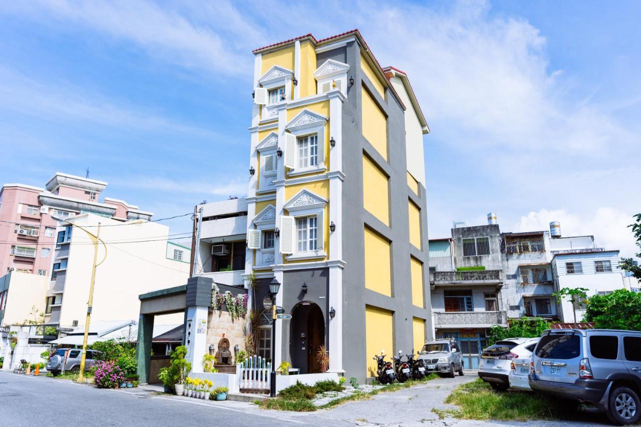 花蓮花漾夏卡爾民宿-無人民宿自助入住-包棟可烤肉可麻將 Hualien City Luaran gambar